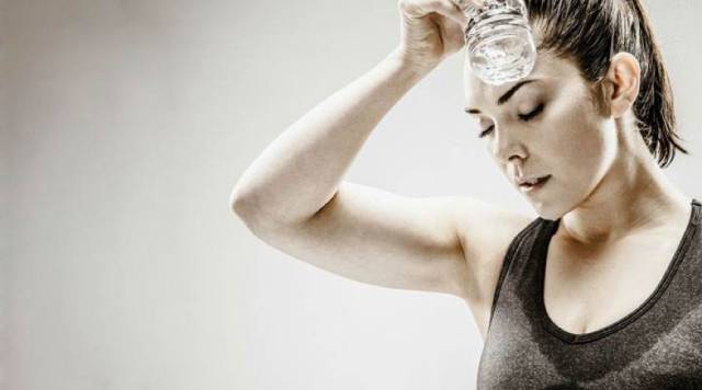 跑步嗓子干痛？你该这样改善！