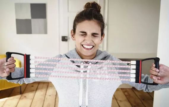 无器械，不健身？来看10种无效训练及替代练习！