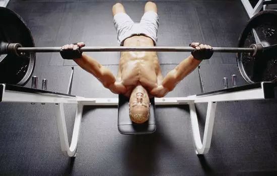 无器械，不健身？来看10种无效训练及替代练习！
