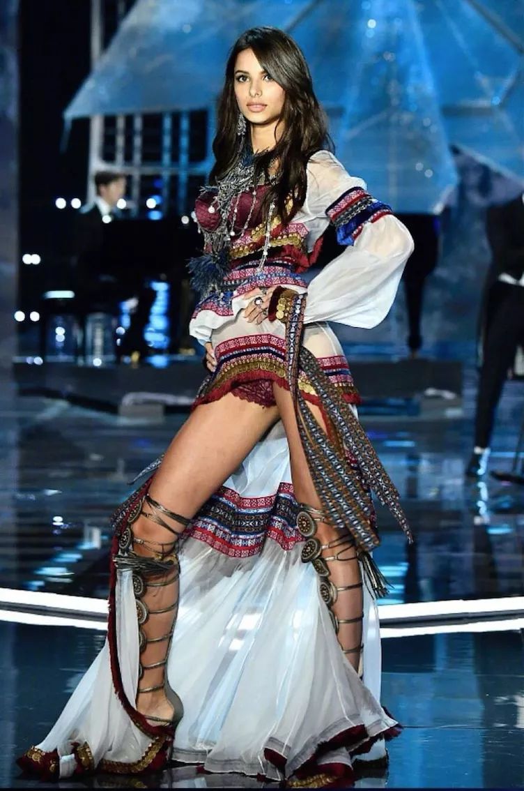 维密｜除了摔跤，别忘了身材！