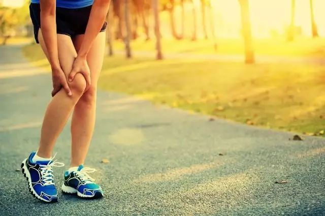 初秋时节跑步更易损伤膝盖？5招教你预防膝盖伤病！
