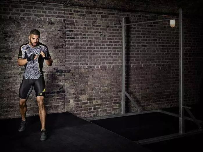 【跑马狂欢节-第六弹】Skins爆品战衣为你坚守价格底线！