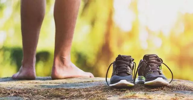 开始跑步，这些装备是必须的！