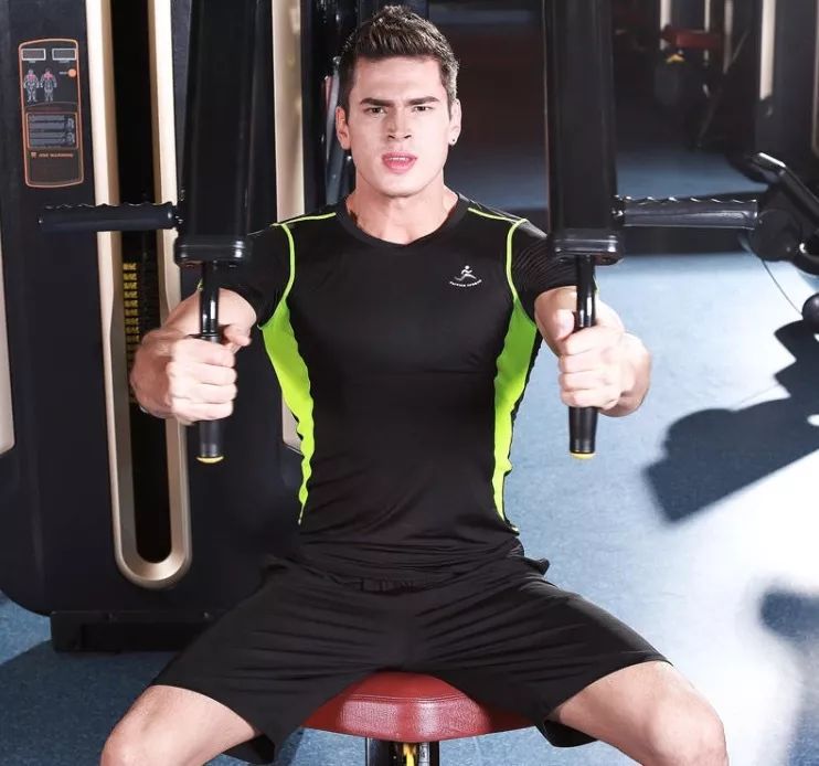 爱跑步的小哥哥快来看，好货又有型！