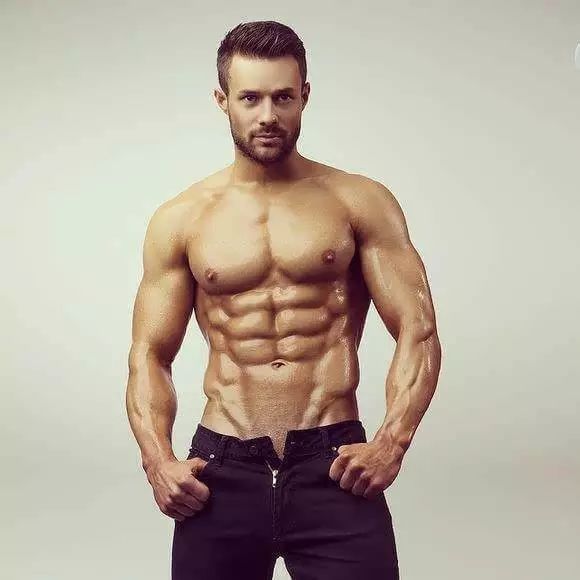 每个人，都配实现一场肌肉梦！