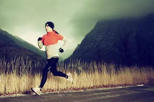 夏季马拉松｜这么吃才跑得快！