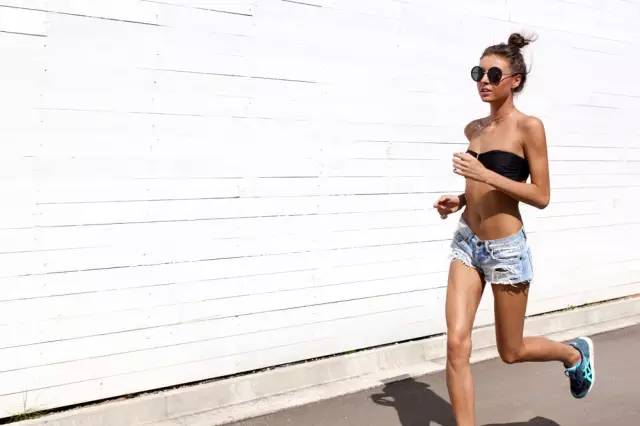 有一种性感 叫做跑者的夏天！