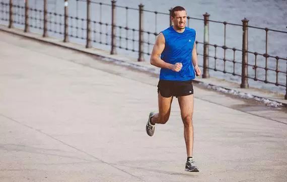 连续跑马｜来看赛后2周恢复指南