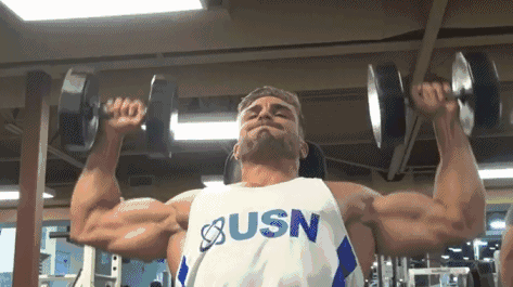 年会｜比中奖更重要的，是穿什么