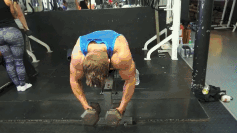 年会｜比中奖更重要的，是穿什么