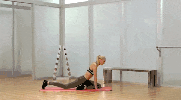 维密天使亲自示范，最美体态训练8法！