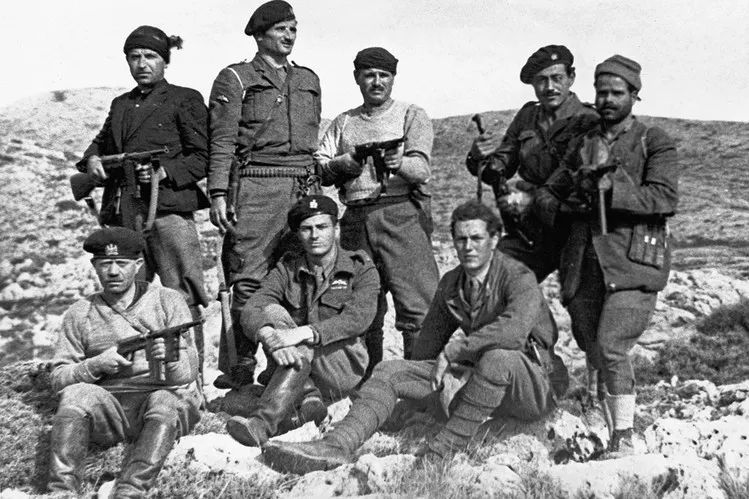 二战、极限运动、绑架将军...非主流“硬汉”重新定义英雄