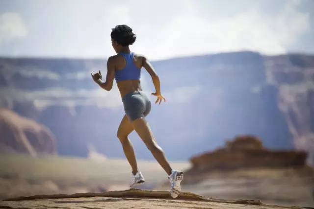 有一种性感 叫做跑者的夏天！