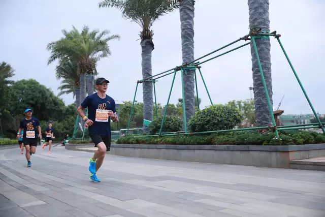 #跑嗨城市#，根本跑不停！