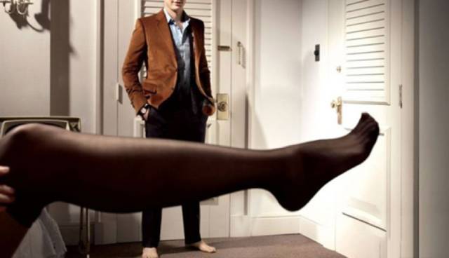 健身房撸铁&啪啪练腹肌｜你选哪个