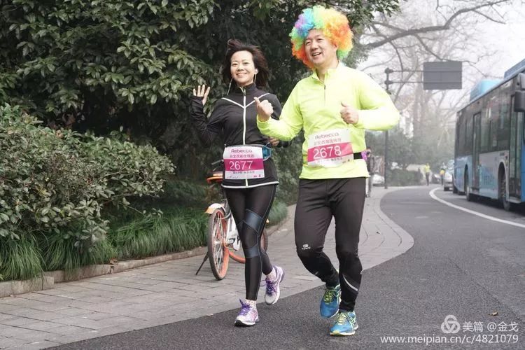 跑友分享｜一起炫彩奔跑一起情定玫瑰