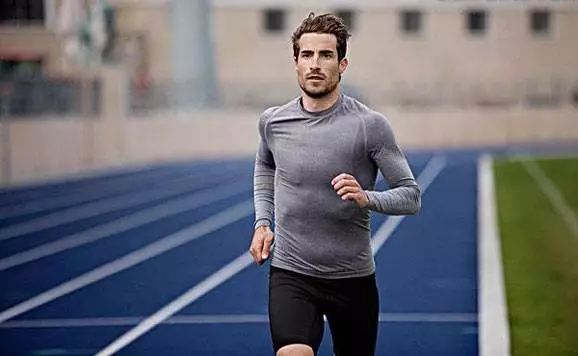 5组极简热身示范，不看真会后悔！