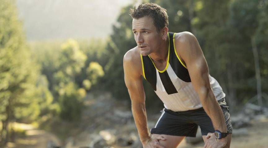 跑步时，脚步很沉怎么破？！