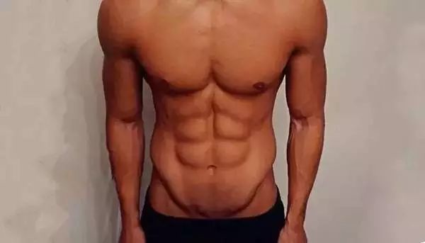 到底经历多少次啪啪啪，才能练成“公狗腰”？