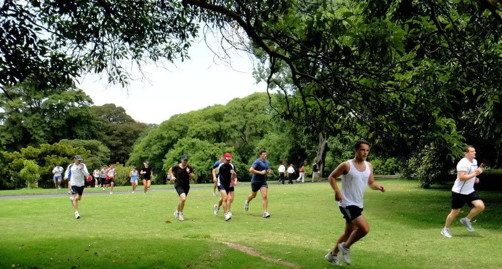 雾霾天？你该这样跑！