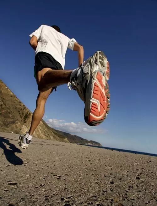 跑者拥有的2个东西，别人花钱也买不到！