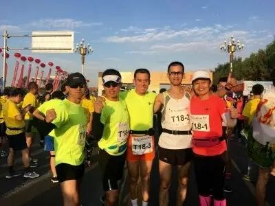 跑友分享｜不平凡的九月，第二场马拉松――乌海国际半程马拉松