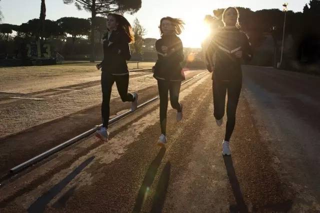 最详细的马拉松运动负荷解答！