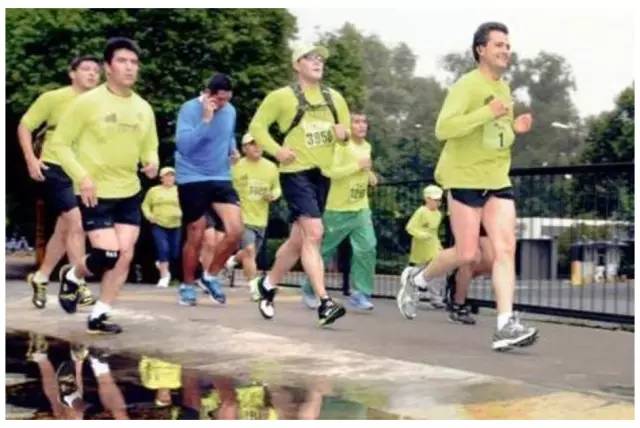 政要爱跑步！每位都是运动狂人！