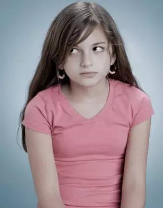 改掉这些坏习惯，远离脊柱损伤！