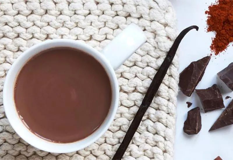 御寒+恢复｜看看外国跑者冷天跑步后都喝啥？