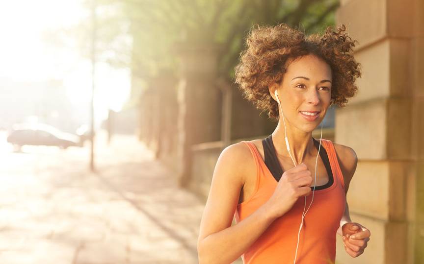 跑步时，脚步很沉怎么破？！