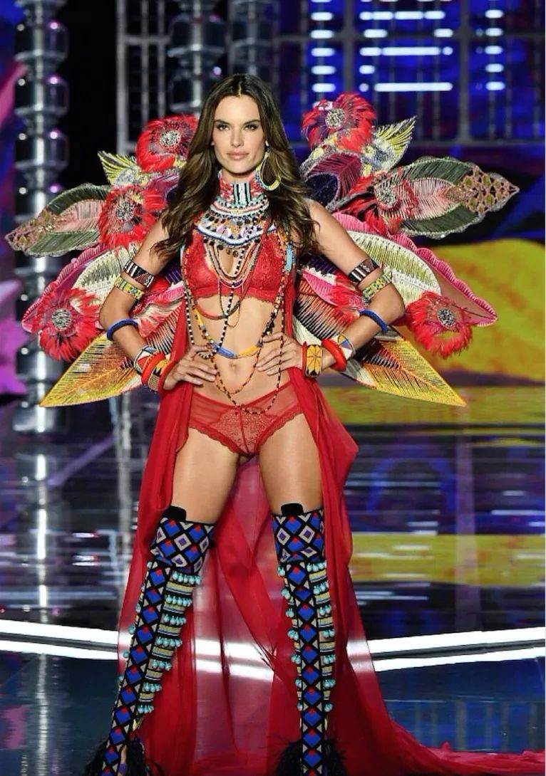 维密｜除了摔跤，别忘了身材！