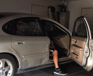 @上马完赛的你，身体酸痛要这样拉伸！