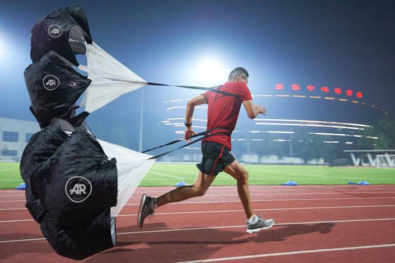 跑给你看，突破撞墙期，遇见更好的自己——AR特训与你共创北马佳绩