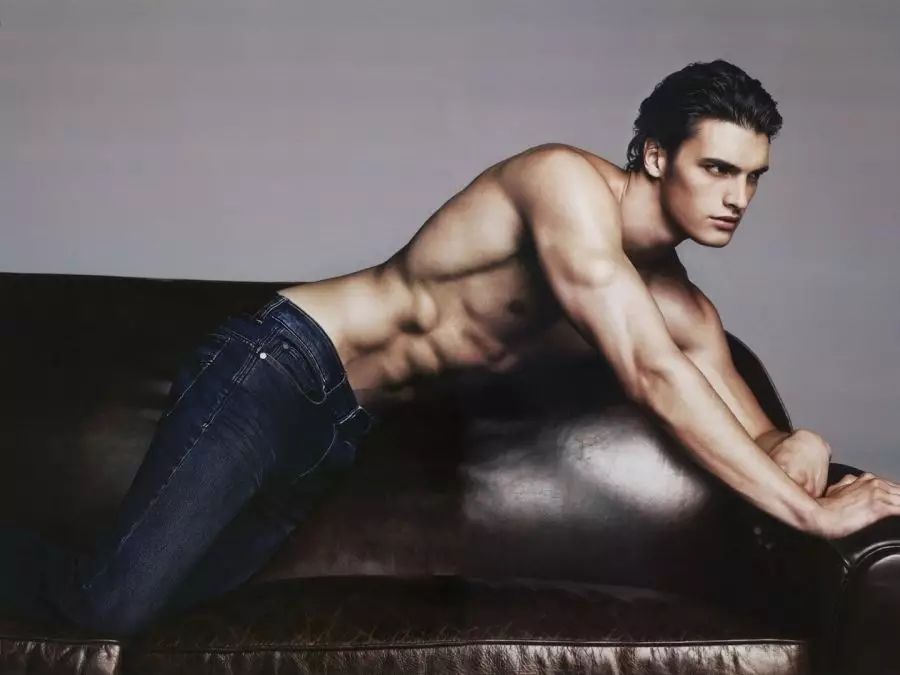 新一波鼻血腹肌图，专门唤起你的“羞耻感”！