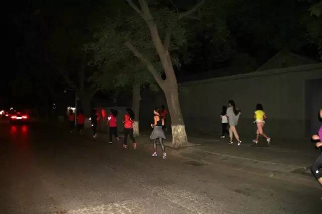 跑友分享 | 月黑风高夜  故宫约pao时