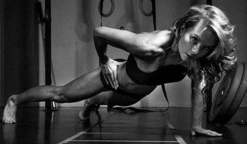 @想减肥的你，30秒燃脂神招了解一下！