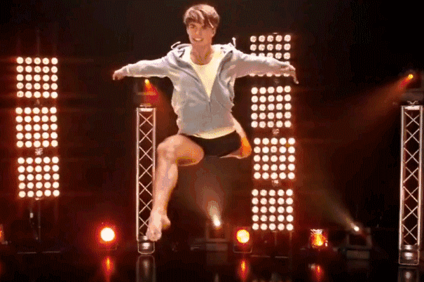 厉害了，美的空调喊你来汉马博览馆求一支PB签！