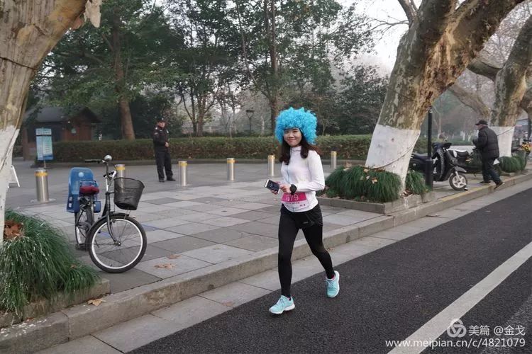 跑友分享｜一起炫彩奔跑一起情定玫瑰