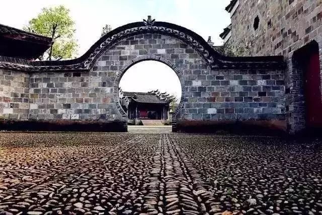 跑友分享｜2017，找个古色古香的安静地方，去慢慢地跑步