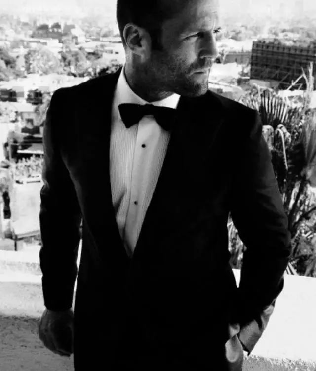 如何从容的在健身房扮老鸟？超实用的招数学起来！