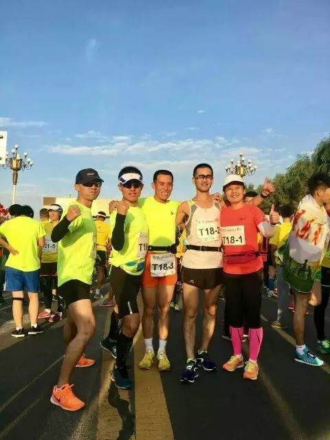 跑友分享｜不平凡的九月，第二场马拉松――乌海国际半程马拉松