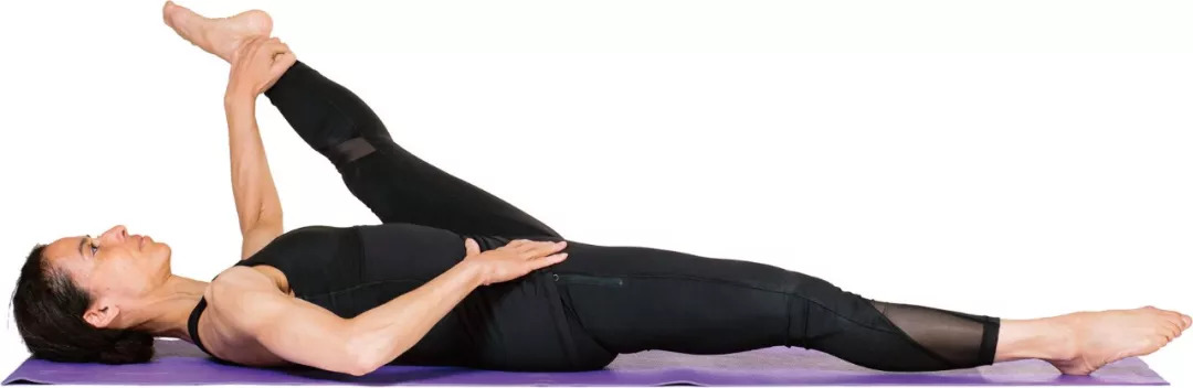 髋部太紧跑不快？每天5个体式帮你打开髋部