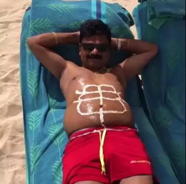 六块腹肌，半天连成！想要的速来！