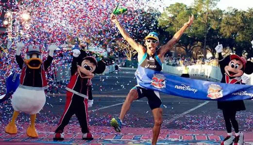 闯过42.195公里，没有平凡人