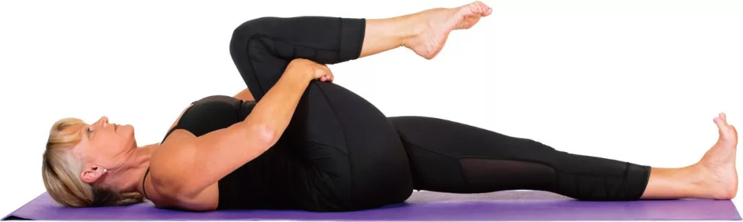 髋部太紧跑不快？每天5个体式帮你打开髋部