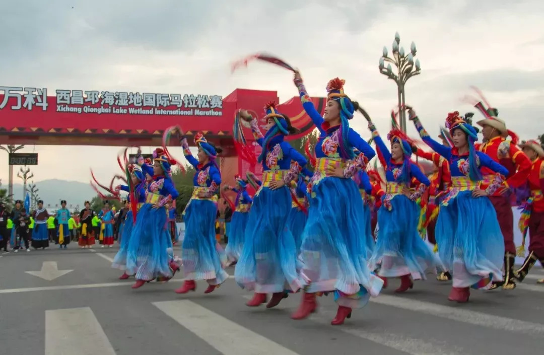 2018西昌邛海湿地国际马拉松11月3日起跑，报名火热进行中！
