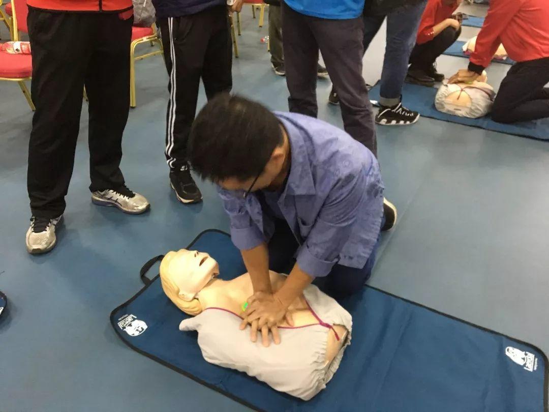 2018南昌马拉松首场公益急救训练营成功举办，助你在马拉松赛事上把握生命的每一分钟！