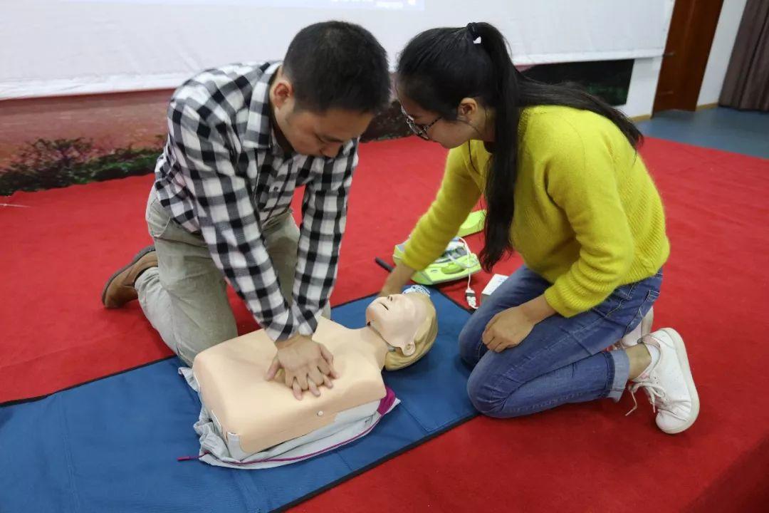 2018南昌马拉松首场公益急救训练营成功举办，助你在马拉松赛事上把握生命的每一分钟！