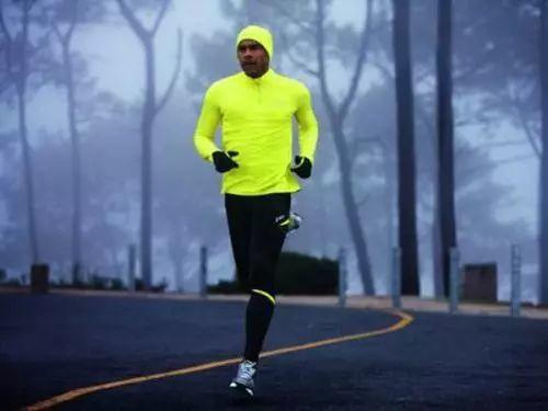 冬季跑步防护比提速更重要 6大方法告别伤病